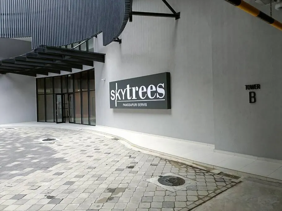 Sky Trees 4 Guests High Floor Nflix Hbo Disney Garden View A1801 Johor Bahru 0*,  Malaysia