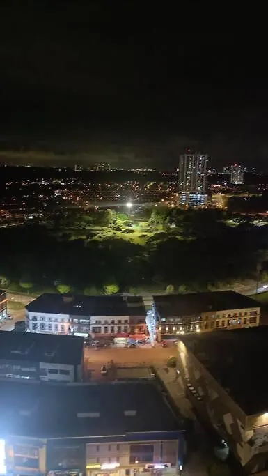 Apartment Sky Trees 4 Guests High Floor Nflix Hbo Disney Garden View A1801 Johor Bahru