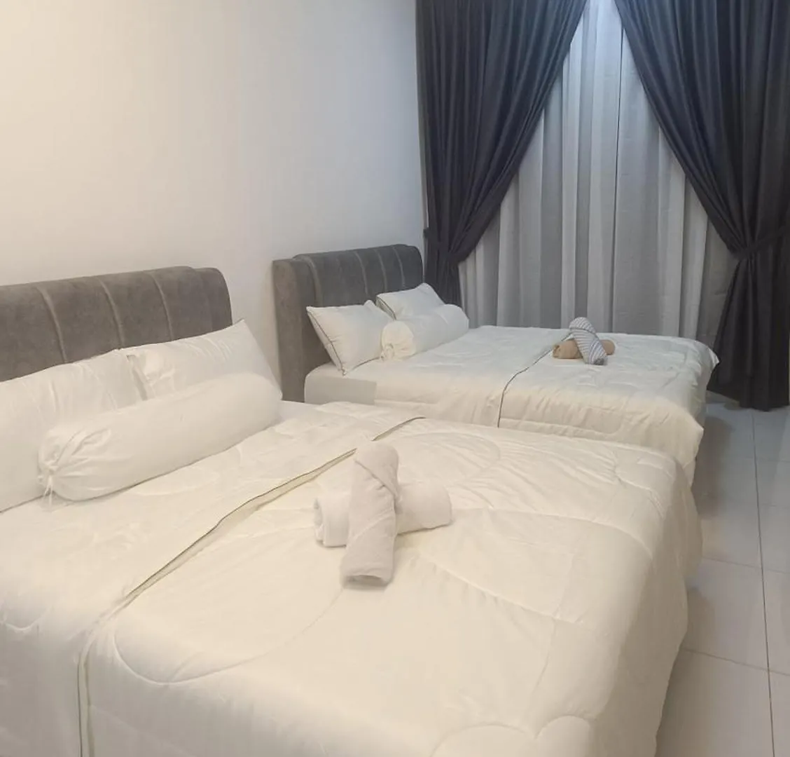 Sky Trees 4 Guests High Floor Nflix Hbo Disney Garden View A1801 Johor Bahru Apartment